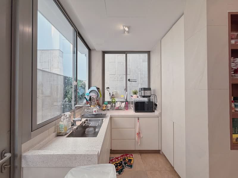 The Woods, Westwood Avenue, 6 Bedrooms, 4,004 sqft, Cluster House For Sale, by Caleb Peh, 500112034 - Kitchen - PropertyGuru.com.sg