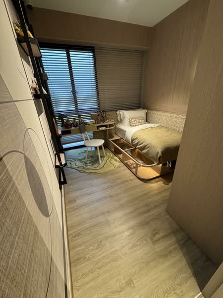 Nava Grove, 38 Pine Grove, 4 Bedrooms, 1,464 sqft, Condominium For Sale, by Joseph Tan, 500112035 - Bedroom - PropertyGuru.com.sg