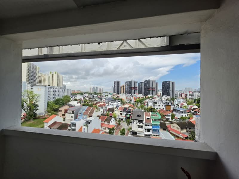 23 Sin Ming Road, 23 Sin Ming Road, 3 Bedrooms, 700 sqft, HDB Flat For Sale, by Benjamin Heng, 500112039 - View - PropertyGuru.com.sg