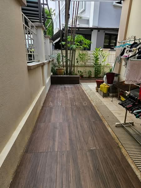 Holland Grove View, , 4 Bedrooms, 3,000 sqft, Semi-Detached House For Sale, by Alan Hoan, 500112048 - Exterior - PropertyGuru.com.sg