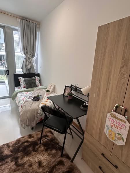 8 @ Mount Sophia, 10 Mount Sophia, Room Rental, 90 sqft, Condominium For Rent, by Susan Lai, 500112049 - Bedroom 6 - PropertyGuru.com.sg