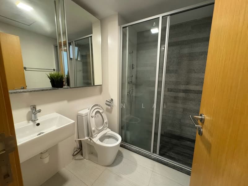 8 @ Mount Sophia, 10 Mount Sophia, Room Rental, 90 sqft, Condominium For Rent, by Susan Lai, 500112049 - Bathroom - PropertyGuru.com.sg