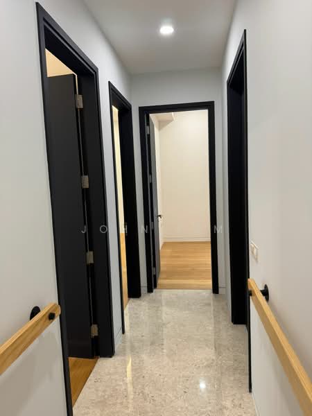 Katong Regency, 13 Tanjong Katong Road, 3 Bedrooms, 1,711 sqft, Condominium For Sale, by John Lam, 500112069 - Corridor - PropertyGuru.com.sg