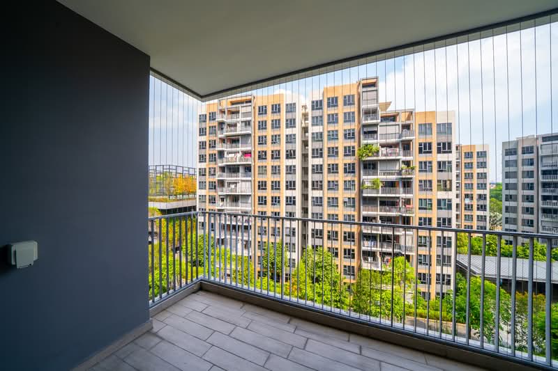 The Visionaire, 180 Canberra Drive, 3 Bedrooms, 980 sqft, Executive Condominium For Rent, by Mak G Y, 500112072 - Balcony - PropertyGuru.com.sg