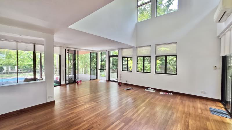 Renovated & Modern 5 Bedroom GCB in Ford Avenue, , 5 Bedrooms, 8,500 sqft, Good Class Bungalow For Rent, by Diana Chong, 500112073 - Living Room - PropertyGuru.com.sg