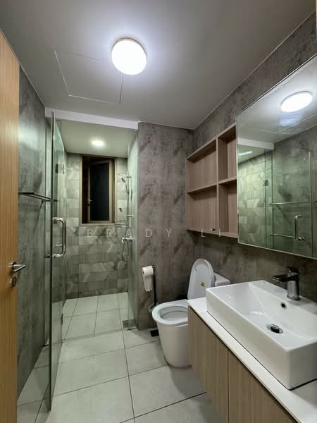 The Vales, 79 Anchorvale Crescent, 3 Bedrooms, 1,044 sqft, Condominium For Rent, by Brady Li, 500112089 - Bathroom - PropertyGuru.com.sg