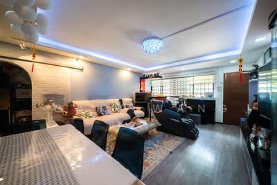 For Sale - 286 Tampines Street 22