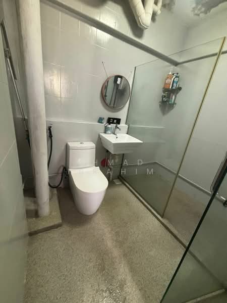 792 Yishun Ring Road, 792 Yishun Ring Road, 3 Bedrooms, 1,527 sqft, HDB Flat For Sale, by Ahmad Ibrahim, 500112120 - Bathroom - PropertyGuru.com.sg