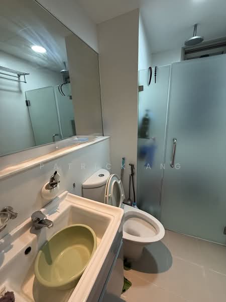 The Quartz, 51 Compassvale Bow, 4 Bedrooms, 1,411 sqft, Condominium For Sale, by Patrick Ang, 500112131 - Bathroom - PropertyGuru.com.sg