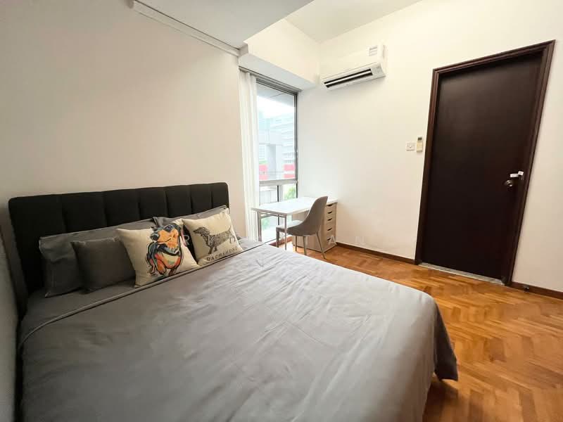 UE Square, 205 River Valley Road, Room Rental, 150 sqft, Apartment For Rent, by Rina Tan, 500112133 - Junior Room - $1,950 - PropertyGuru.com.sg