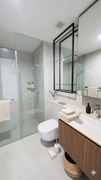 JadeScape, 2 Shunfu Road, 1 Bedroom, 527 sqft, Condominium For Sale, by Dewi Tan, 500112137 - Bathroom - PropertyGuru.com.sg