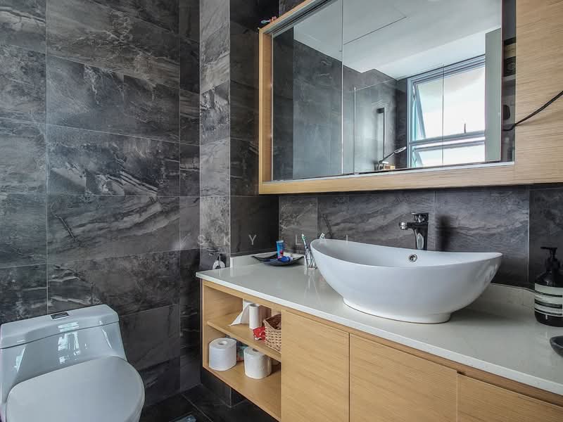 Parry Court, 35 Parry Avenue, 3 Bedrooms, 1,098 sqft, Apartment For Sale, by Sky Lai, 500112148 - Bathroom - PropertyGuru.com.sg