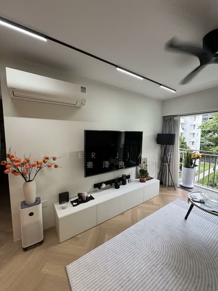 289D Punggol Place, 289D Punggol Place, Room Rental, 300 sqft, HDB Flat For Rent, by Peter Jiang 姜泽良, 500112162 - Living Room - PropertyGuru.com.sg