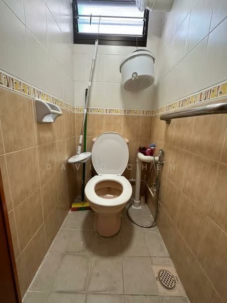 1 Jalan Bukit Merah, 1 Jalan Bukit Merah, 3 Bedrooms, 689 sqft, HDB Flat For Rent, by David Chen, 500112164 - Bathroom - PropertyGuru.com.sg