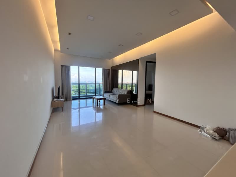 Marina Bay Residences, 18 Marina Boulevard, 2 Bedrooms, 1,066 sqft, Condominium For Rent, by Lee Yeen, 500112166 - Living Room - PropertyGuru.com.sg