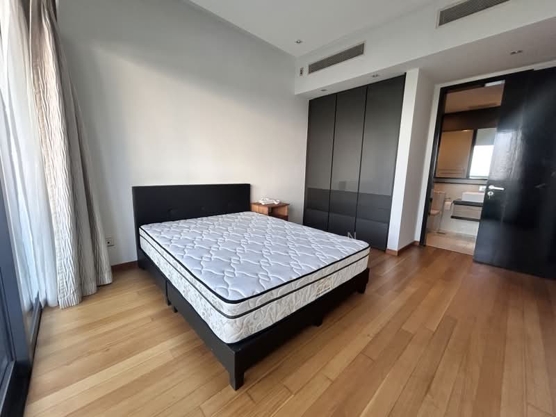 Marina Bay Residences, 18 Marina Boulevard, 2 Bedrooms, 1,066 sqft, Condominium For Rent, by Lee Yeen, 500112166 - Bedroom - PropertyGuru.com.sg