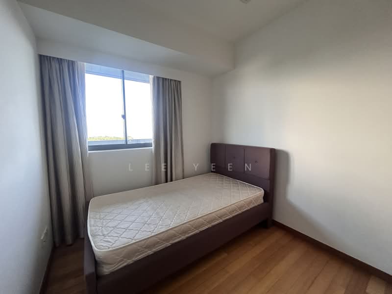 Marina Bay Residences, 18 Marina Boulevard, 2 Bedrooms, 1,066 sqft, Condominium For Rent, by Lee Yeen, 500112166 - Bedroom - PropertyGuru.com.sg