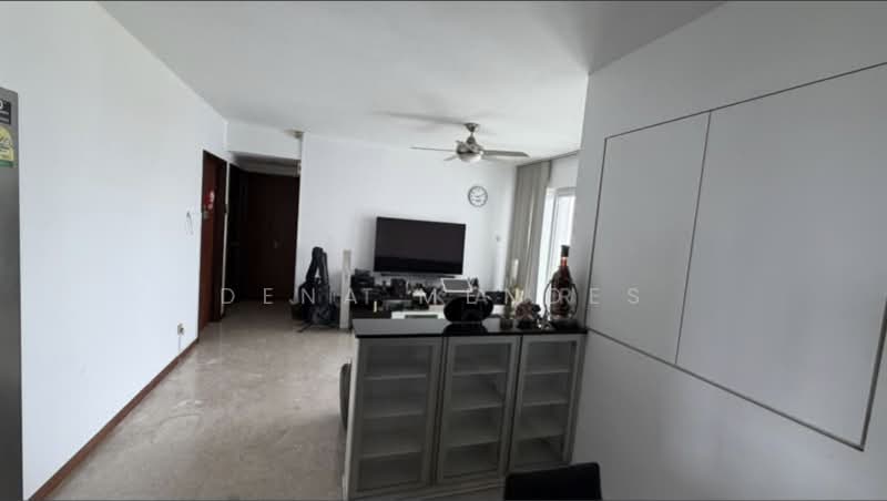 The Warren, 53 Choa Chu Kang Loop, 3 Bedrooms, 1,302 sqft, Apartment For Sale, by Dena Mendes, 500112169 - Living Room - PropertyGuru.com.sg
