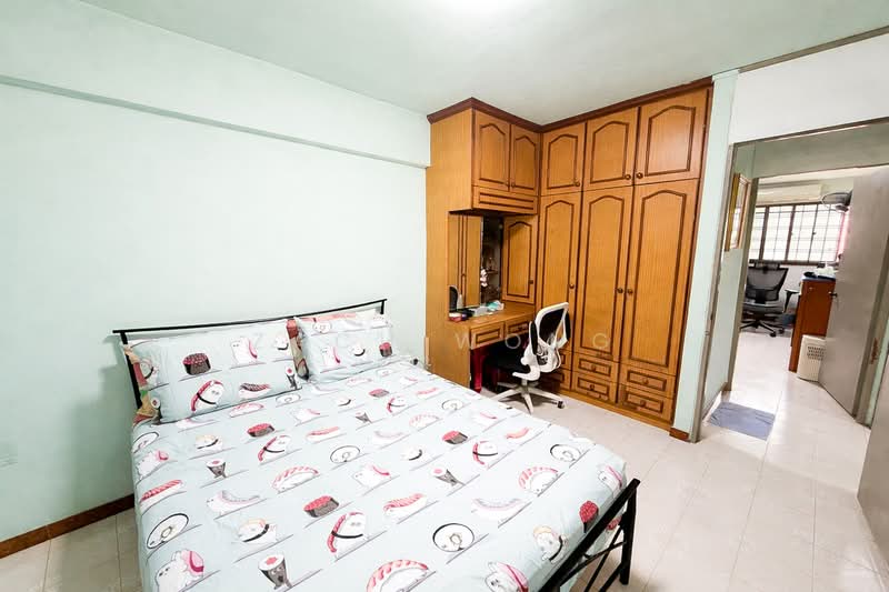251 Jurong East Street 24, 251 Jurong East Street 24, 3 Bedrooms, 968 sqft, HDB Flat For Sale, by Zach Wong, 500112173 - Bedroom - PropertyGuru.com.sg