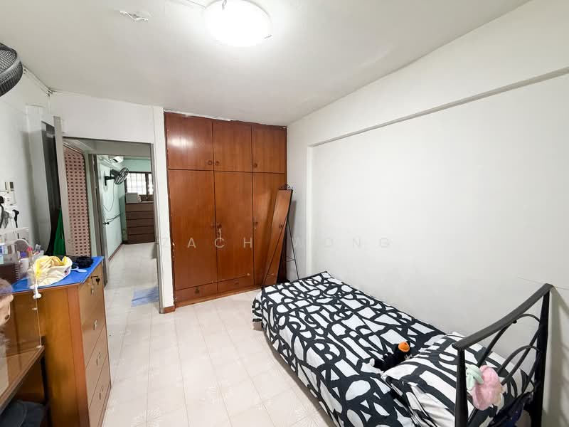251 Jurong East Street 24, 251 Jurong East Street 24, 3 Bedrooms, 968 sqft, HDB Flat For Sale, by Zach Wong, 500112173 - Bedroom - PropertyGuru.com.sg
