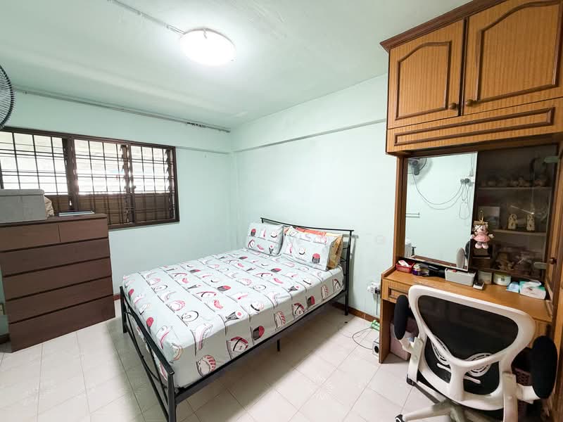251 Jurong East Street 24, 251 Jurong East Street 24, 3 Bedrooms, 968 sqft, HDB Flat For Sale, by Zach Wong, 500112173 - Bedroom - PropertyGuru.com.sg
