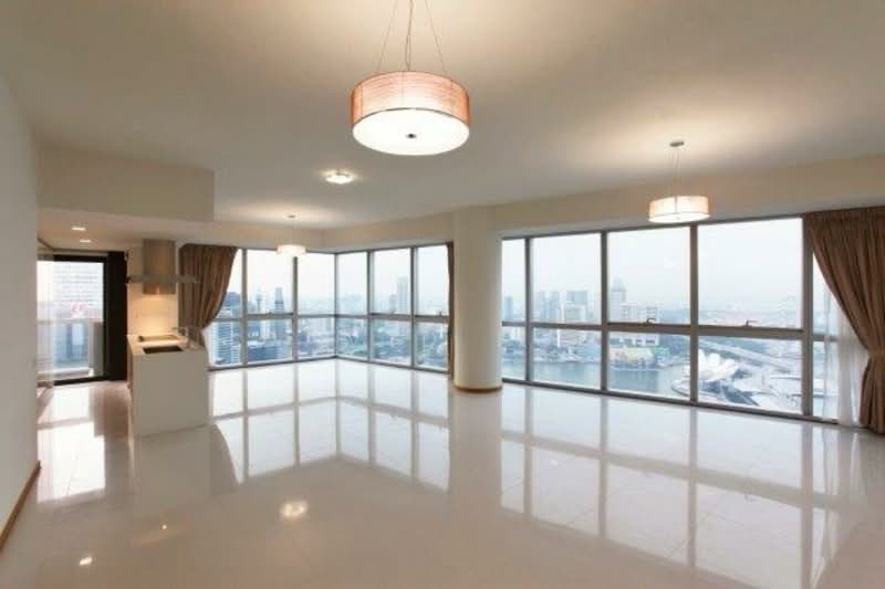 Marina Bay Residences, 18 Marina Boulevard, 4 Bedrooms, 2,379 sqft, Condominium For Sale, by David Foo, 500112192 - Living Room - PropertyGuru.com.sg