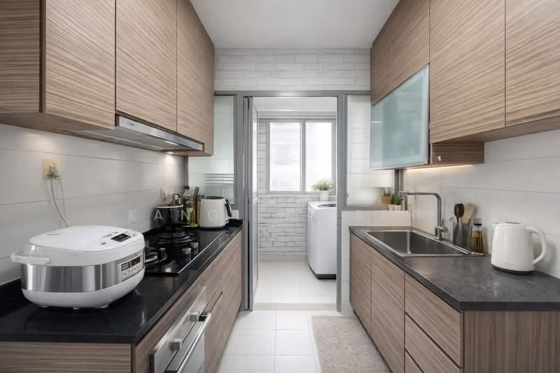 476A Upper Serangoon View, 476A Upper Serangoon View, 2 Bedrooms, 721 sqft, HDB Flat For Sale, by KangLing Beh, 500112195 - Kitchen - PropertyGuru.com.sg