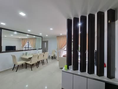 For Rent - 18 Dover Crescent