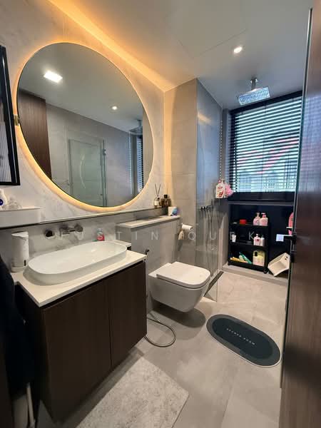 The Iveria, 2 Kim Yam Road, 3 Bedrooms, 904 sqft, Condominium For Sale, by Justin Quek, 500112202 - Bathroom - PropertyGuru.com.sg