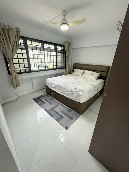 706 Pasir Ris Drive 10, 706 Pasir Ris Drive 10, 4 Bedrooms, 1,367 sqft, HDB Flat For Rent, by Agent Shahid, 500112244 - Master Bedroom - PropertyGuru.com.sg