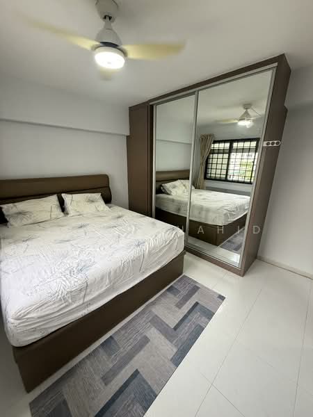 706 Pasir Ris Drive 10, 706 Pasir Ris Drive 10, 4 Bedrooms, 1,367 sqft, HDB Flat For Rent, by Agent Shahid, 500112244 - Master Bedroom - PropertyGuru.com.sg