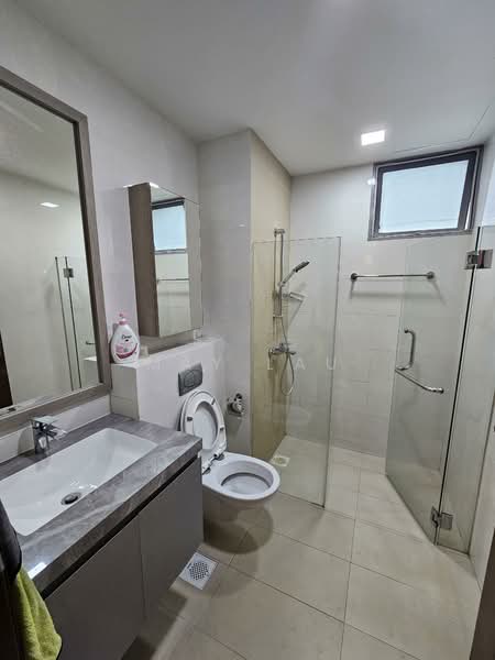 Water Villas, Kovan Road, 5 Bedrooms, 3,864 sqft, Semi-Detached House For Sale, by May Lau, 500112300 - Bathroom - PropertyGuru.com.sg