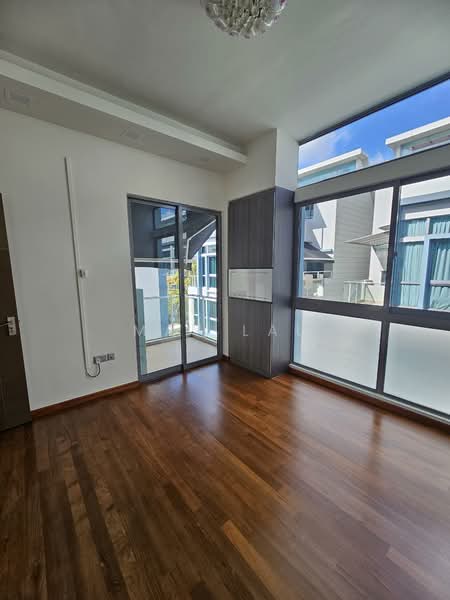 Water Villas, Kovan Road, 5 Bedrooms, 3,864 sqft, Semi-Detached House For Sale, by May Lau, 500112300 - PropertyGuru.com.sg