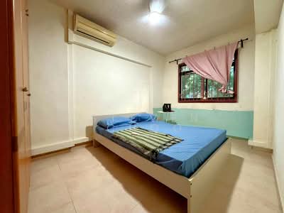 For Rent - 296C Compassvale Crescent