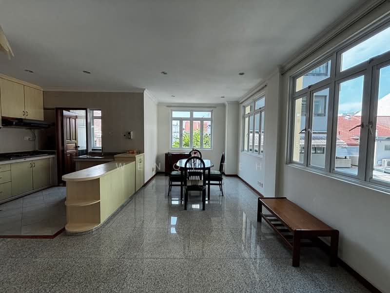 Song Lang Green, 48 Koon Seng Road, 2 Bedrooms, 925 sqft, Apartment For Rent, by Wenqi Teh, 500112310 - Kitchen and Dining Area - PropertyGuru.com.sg