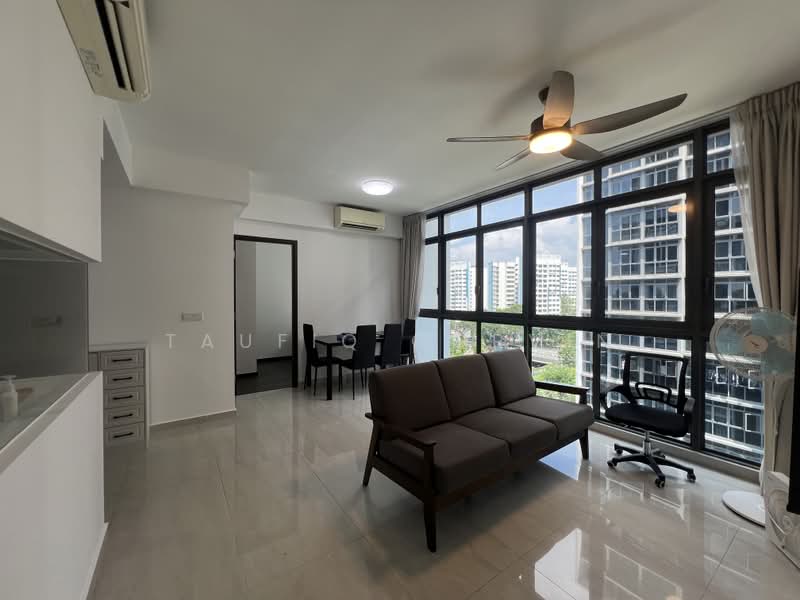 Symphony Suites, 1 Yishun Close, 3 Bedrooms, 786 sqft, Condominium For Rent, by Taufiq Corvin, 500112332 - Living Room - PropertyGuru.com.sg