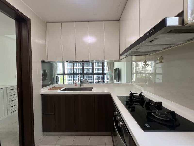Symphony Suites, 1 Yishun Close, 3 Bedrooms, 786 sqft, Condominium For Rent, by Taufiq Corvin, 500112332 - Kitchen - PropertyGuru.com.sg