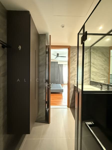 The Tessarina, 20 Wilby Road, 3 Bedrooms, 1,313 sqft, Condominium For Rent, by Alice Wijaya  黄雪莹, 500112336 - Bathroom - PropertyGuru.com.sg