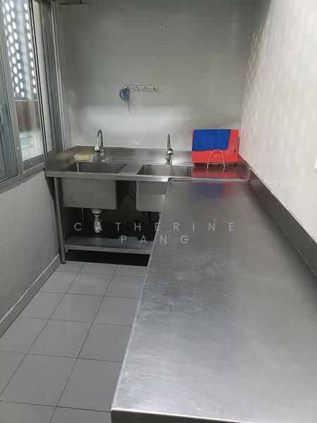 Mandai Foodlink, 5 Mandai Link, 2,572 sqft, Factory / Workshop (B2) For Sale, by Catherine PANG, 500112346 - Kitchen - CommercialGuru.com.sg