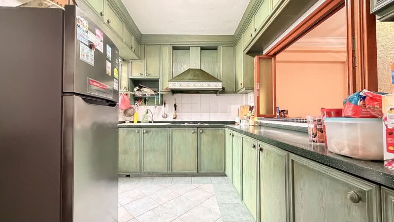 285C Toh Guan Road, 285C Toh Guan Road, 4 Bedrooms, 1,550 sqft, HDB Flat For Sale, by Jiafu Koh, 500112349 - Kitchen - PropertyGuru.com.sg