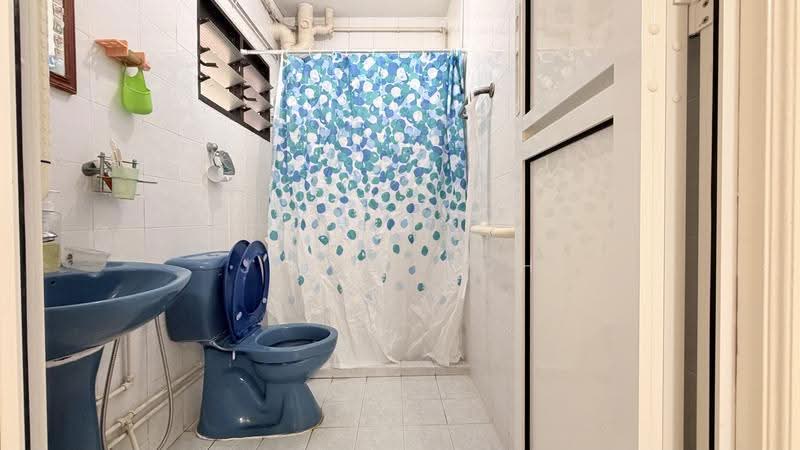 285C Toh Guan Road, 285C Toh Guan Road, 4 Bedrooms, 1,550 sqft, HDB Flat For Sale, by Jiafu Koh, 500112349 - Bathroom - PropertyGuru.com.sg