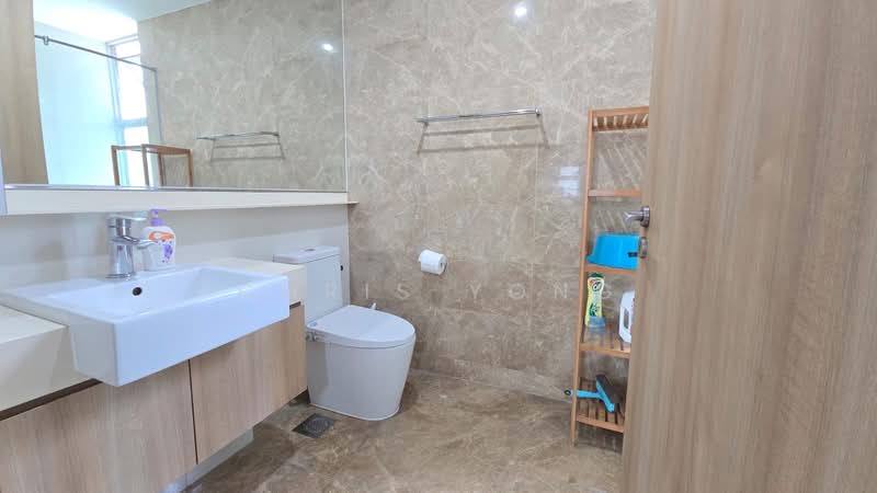 Caspian, 50 Lakeside Drive, 3 Bedrooms, 1,238 sqft, Condominium For Sale, by Chris Yong, 500112350 - Bathroom - PropertyGuru.com.sg