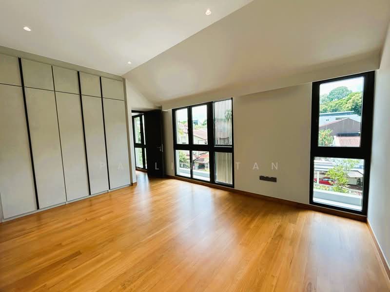 TOP Soon! Brand New Freehold Semi Detached House in Bukit Timah, Greenbank Park / Jalan Kampong Chantek / Binjai / Upper Bukit Timah, 5 Bedrooms, 5,436 sqft, Semi-Detached House For Sale, by Pauline Tan, 500112354 - PropertyGuru.com.sg