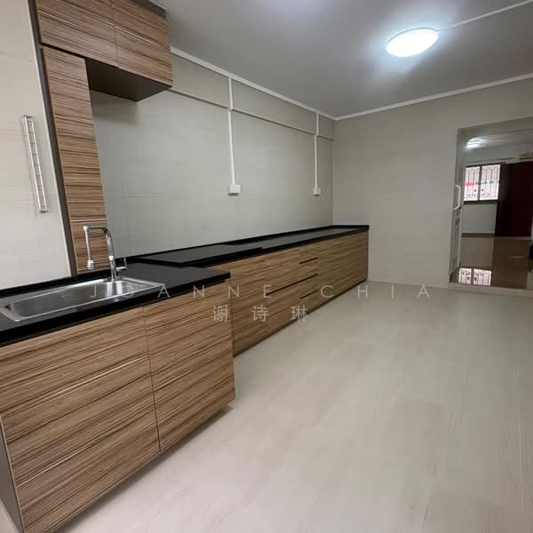 308 Shunfu Road, 308 Shunfu Road, 2 Bedrooms, 721 sqft, HDB Flat For Rent, by Joanne Chia 谢诗琳, 500112358 - Kitchen - PropertyGuru.com.sg