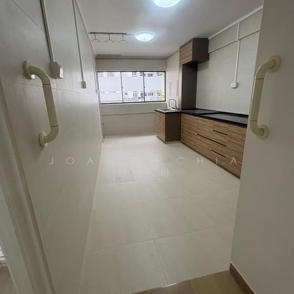 308 Shunfu Road, 308 Shunfu Road, 2 Bedrooms, 721 sqft, HDB Flat For Rent, by Joanne Chia 谢诗琳, 500112358 - Kitchen - PropertyGuru.com.sg