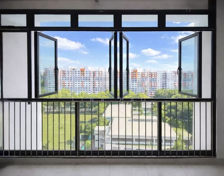 667A Jurong West Street 65, 667A Jurong West Street 65, 3 Bedrooms, 1,184 sqft, HDB Flat For Sale, by Tina Hao, 500112359 - Balcony - PropertyGuru.com.sg