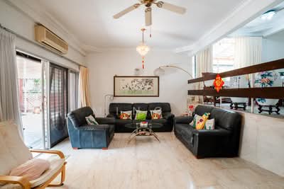 For Sale - Next to Park! Sennett! Bayshore!