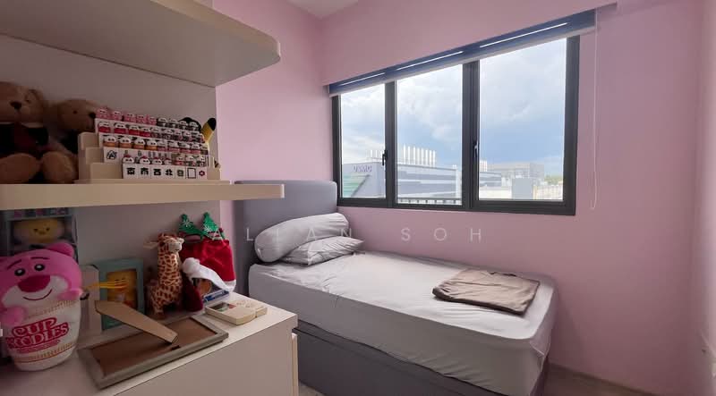 The Alps Residences, 113 Tampines Street 86, 2 Bedrooms, 689 sqft, Condominium For Sale, by Allan Soh, 500112395 - Bedroom - PropertyGuru.com.sg