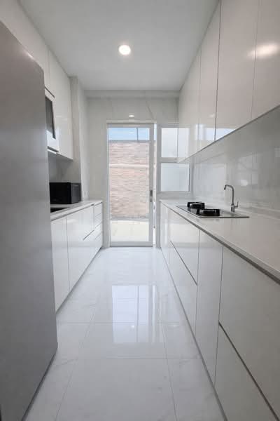 Pavilion Park, Pavilion Circle, 7 Bedrooms, 3,305 sqft, Terraced House For Sale, by Candy ZiQi 紫绮, 500112414 - Kitchen - PropertyGuru.com.sg