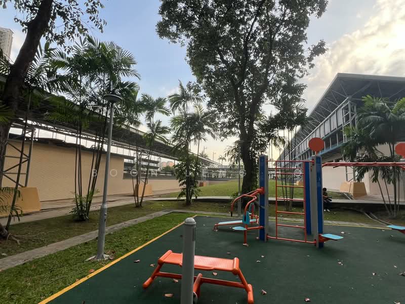 460 Clementi Avenue 3, 460 Clementi Avenue 3, 3 Bedrooms, 926 sqft, HDB Flat For Sale, by Boon Leng Ho, 500112416 - Playground - PropertyGuru.com.sg